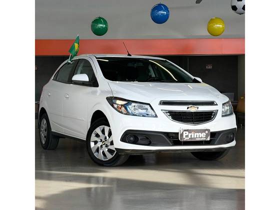 CHEVROLET ONIX 1.4 MPFI LT 8V FLEX 4P AUTOMÁTICO
